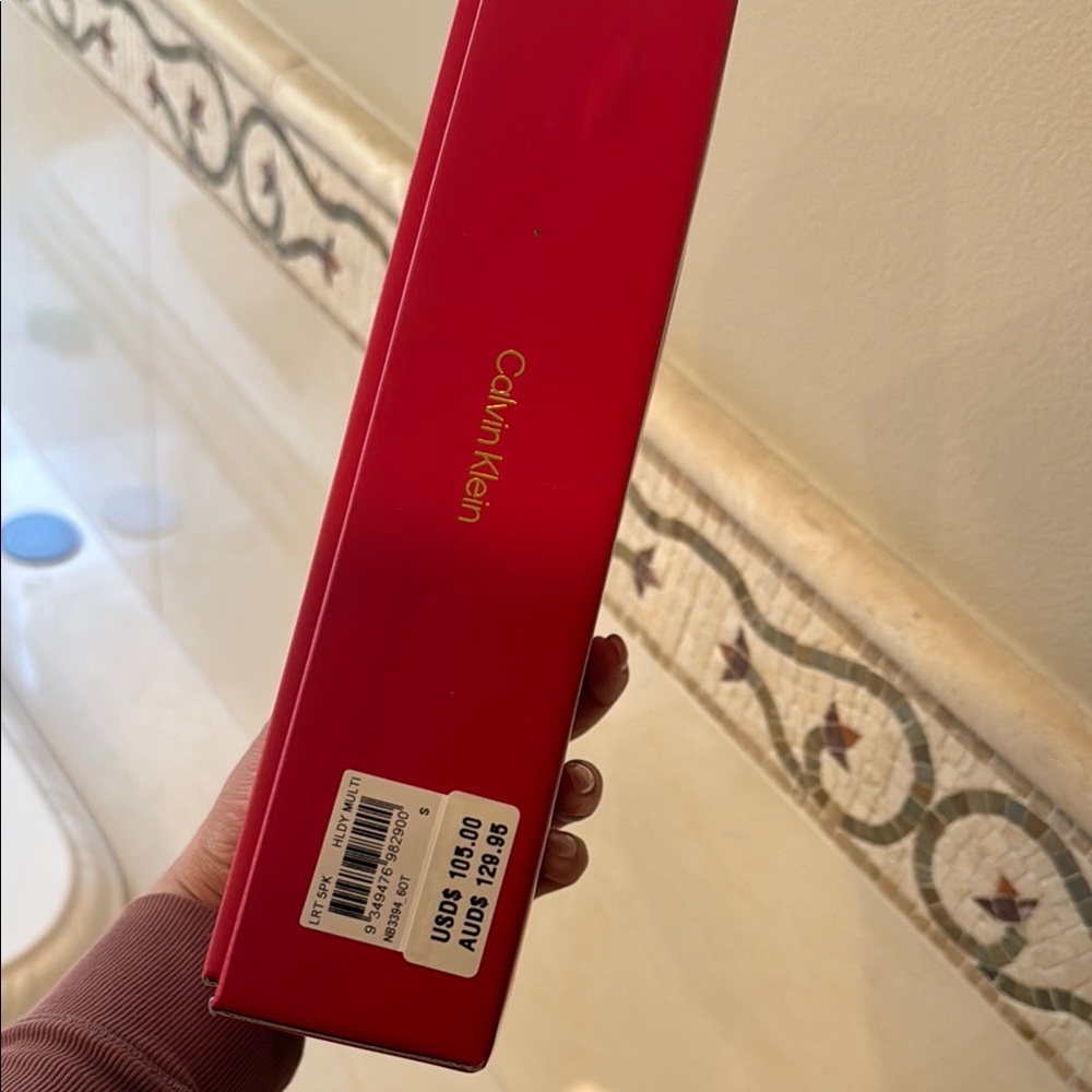 Calvin Klein Red Box mens briefs size small